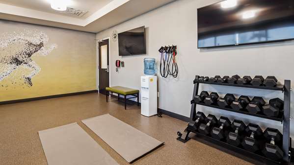 Fitness/ Exercise Room - Best Western Plus Philadelphia Pennsauken Hotel