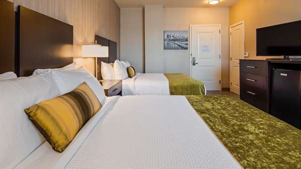  - Best Western Plus Philadelphia Pennsauken Hotel