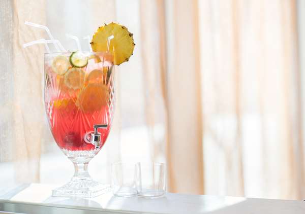 Restaurant - Troubadour Hotel New Orleans