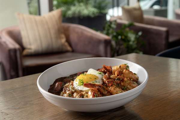 Restaurant - Troubadour Hotel New Orleans