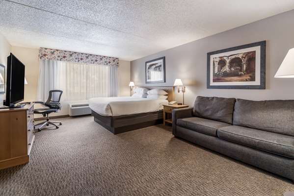  - Red Lion Inn & Suites Goodyear - I-10, Exit 128