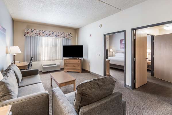  - Red Lion Inn & Suites Goodyear - I-10, Exit 128