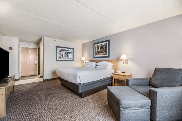  - Red Lion Inn & Suites Goodyear - I-10, Exit 128