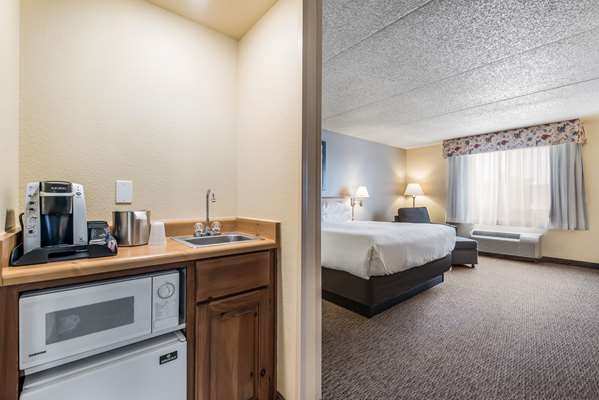 - Red Lion Inn & Suites Goodyear - I-10, Exit 128