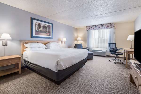  - Red Lion Inn & Suites Goodyear - I-10, Exit 128