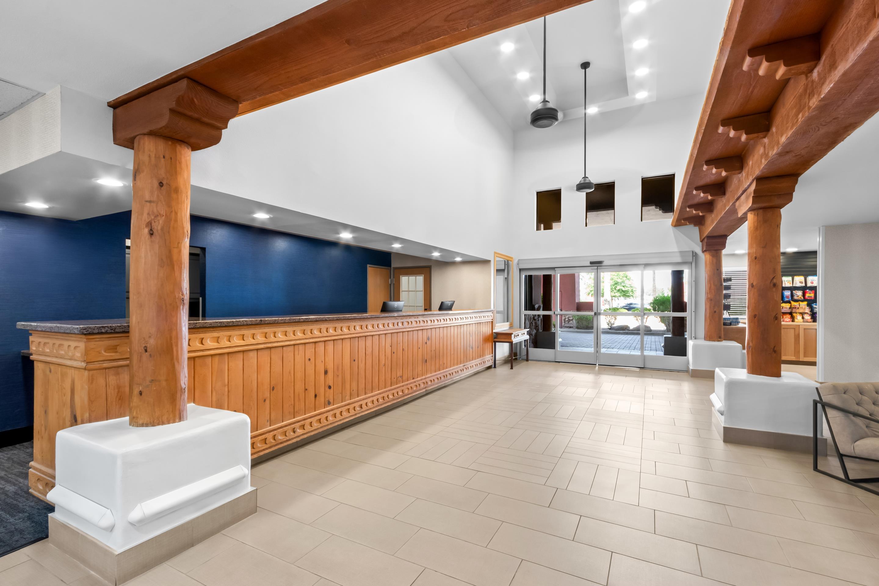 AZ Lobby jpg | Red Lion Inn & Suites Goodyear