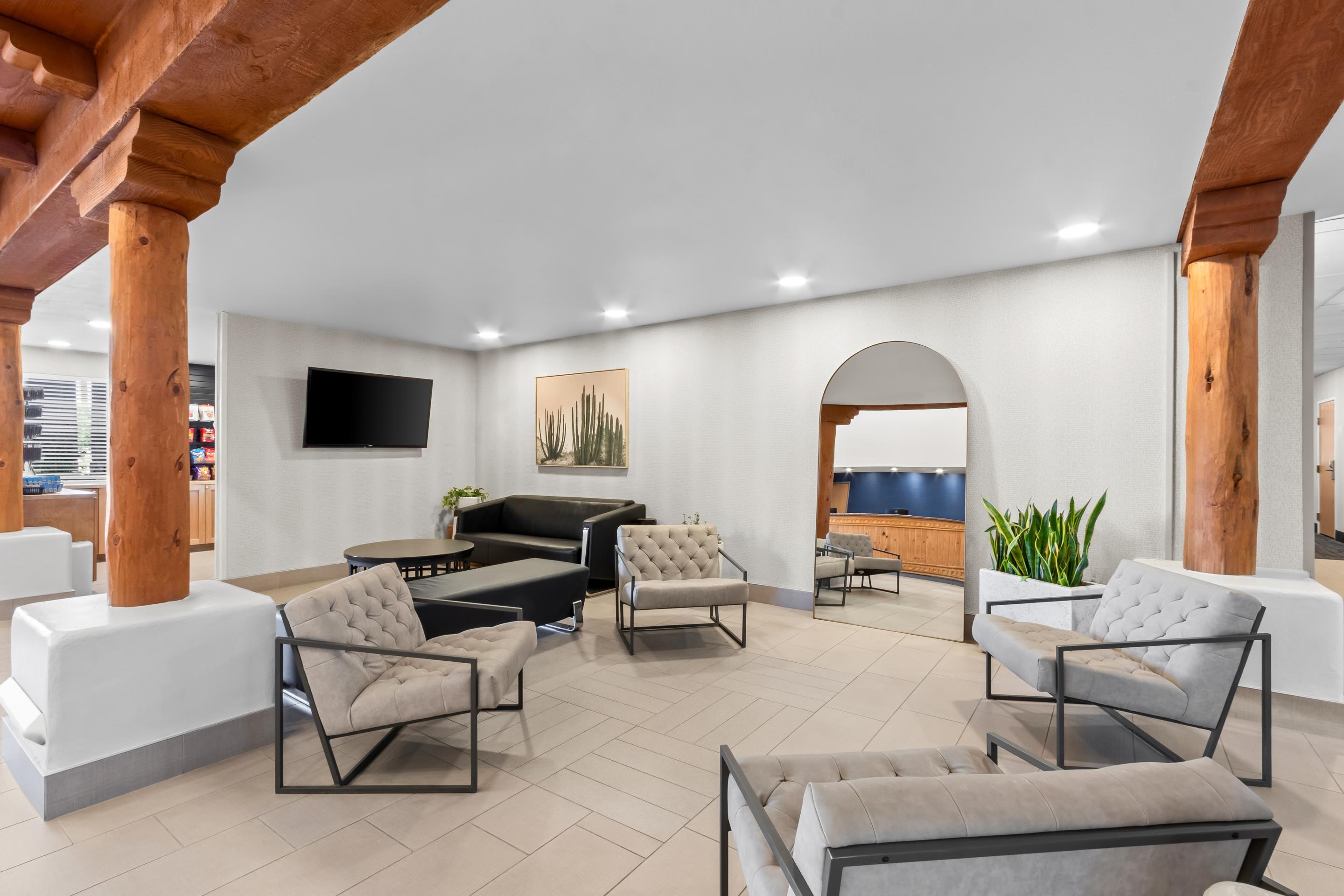 AZ Lobby jpg | Red Lion Inn & Suites Goodyear