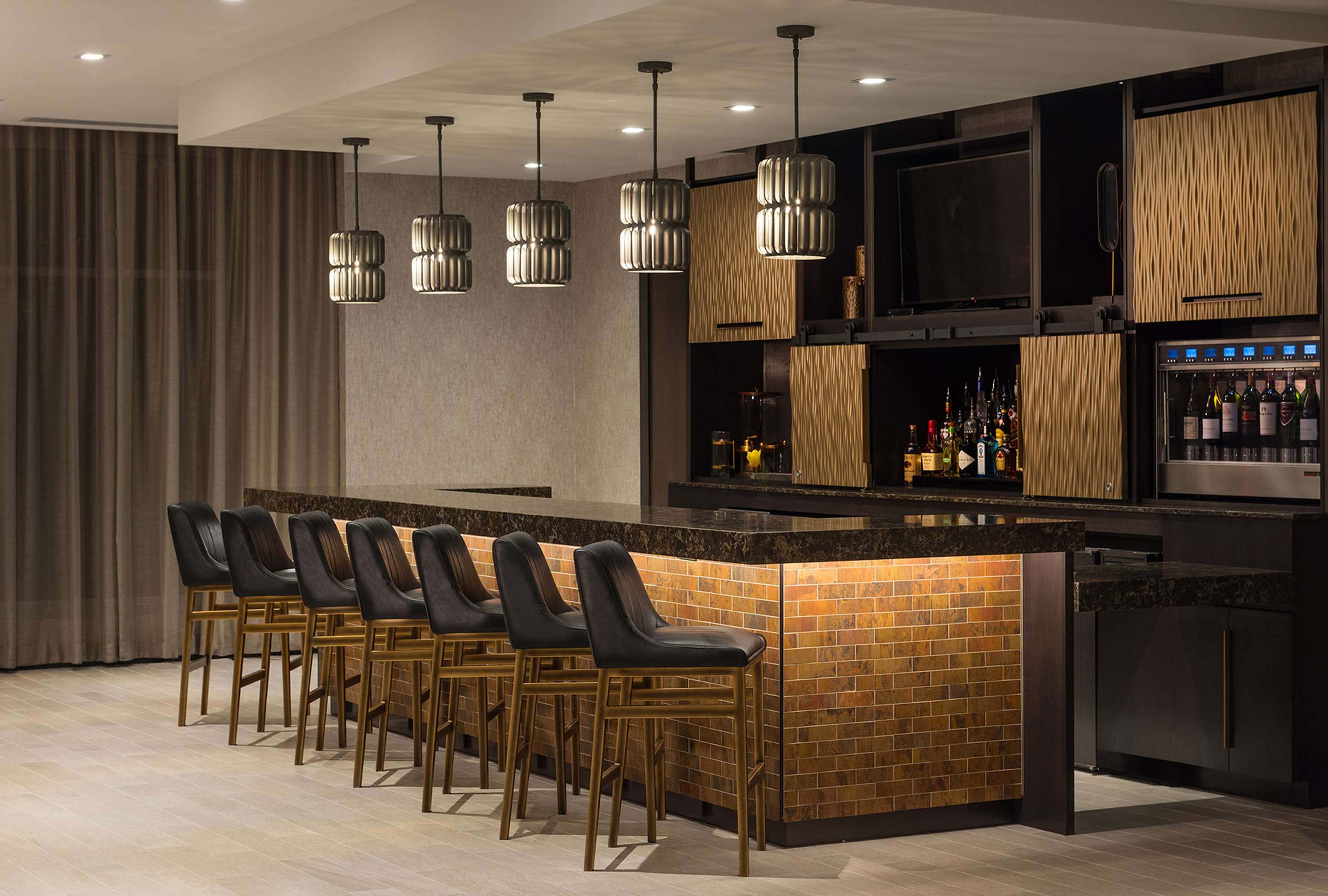 BarLounge | Hilton Garden Inn Hanover Lebanon