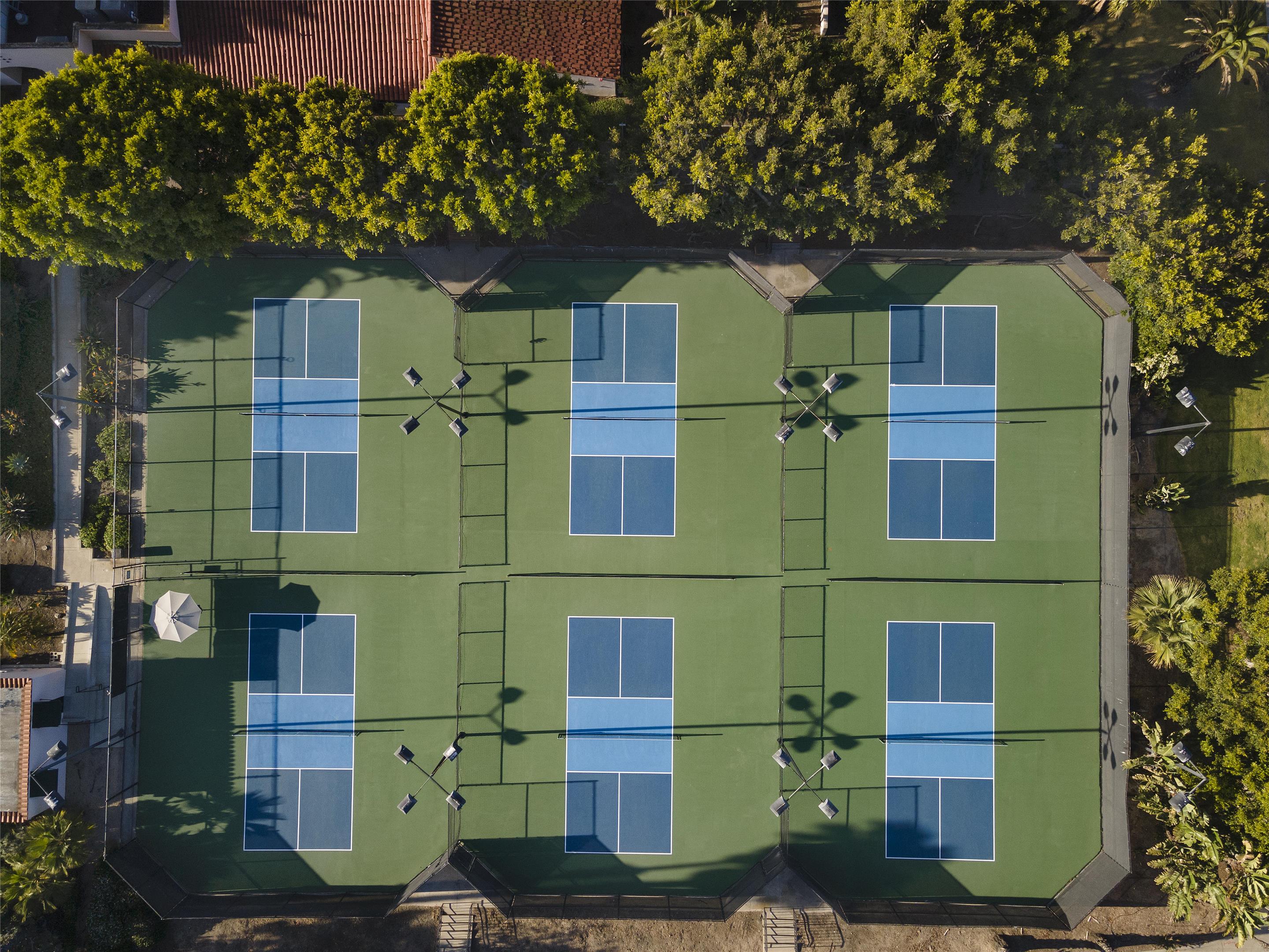 Recreational Facility | Hilton Santa Barbara Beachfront Resort