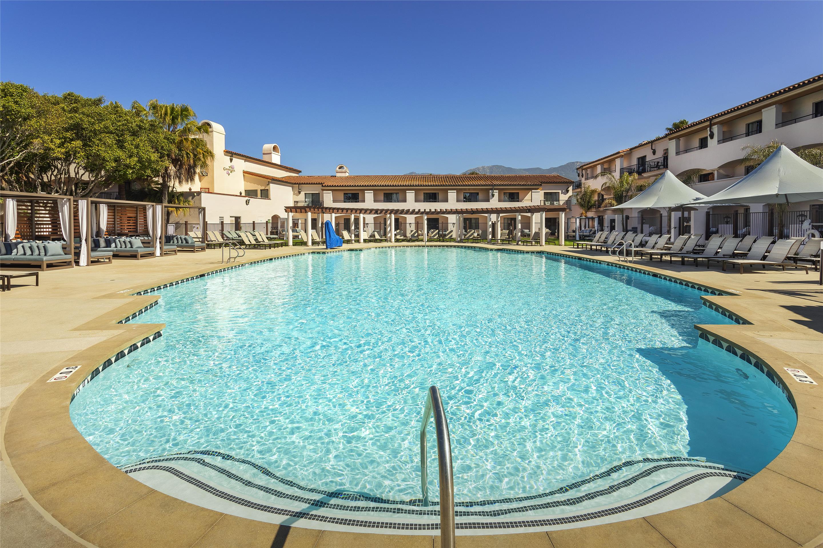 Pool | Hilton Santa Barbara Beachfront Resort