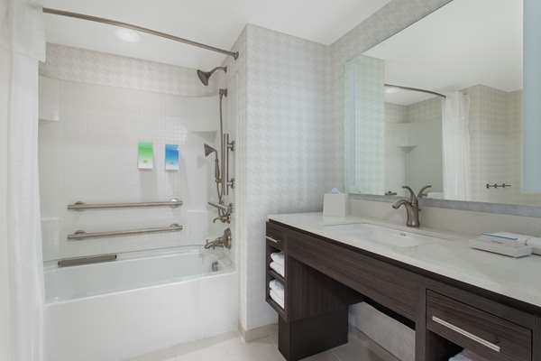  - Home2 Suites by Hilton Smithfield - I-295, Exit 15