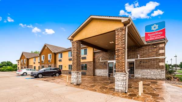 Exterior view - SureStay Plus Hotel by Best Western Kearney