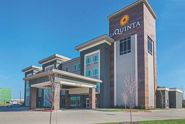 Exterior view - La Quinta Inn & Suites Wylie