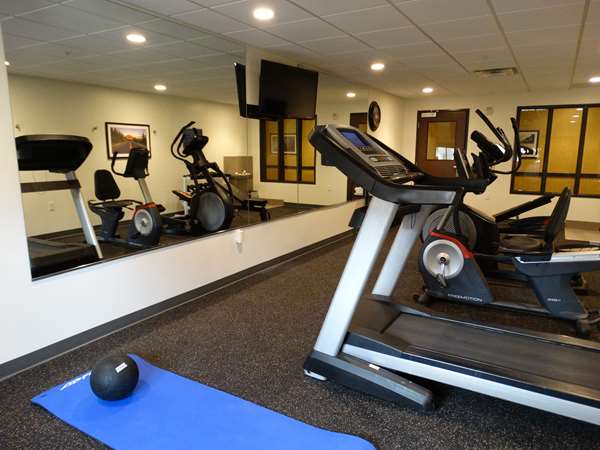 Fitness/ Exercise Room - Best Western Duchesne Inn