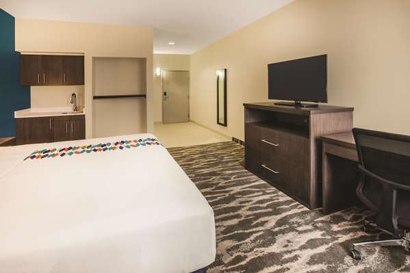  - La Quinta Inn & Suites Kokomo
