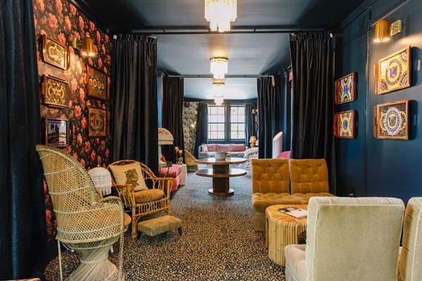  - Hotel Clermont Atlanta