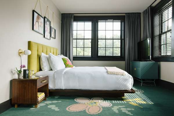  - Hotel Clermont Atlanta