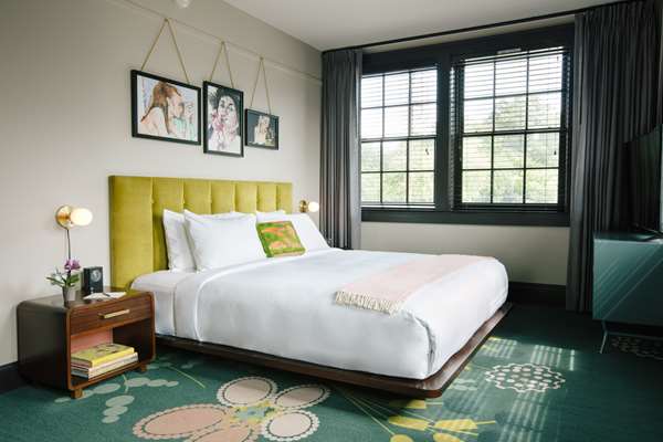  - Hotel Clermont Atlanta