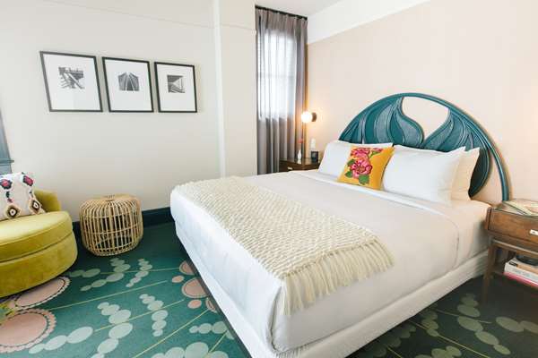  - Hotel Clermont Atlanta