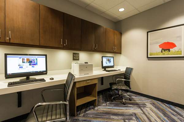 Conference Area - Hampton Inn Cumberland