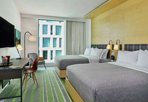  - Canopy by Hilton Hotel Pearl District Portland - I-405, Exit 2B