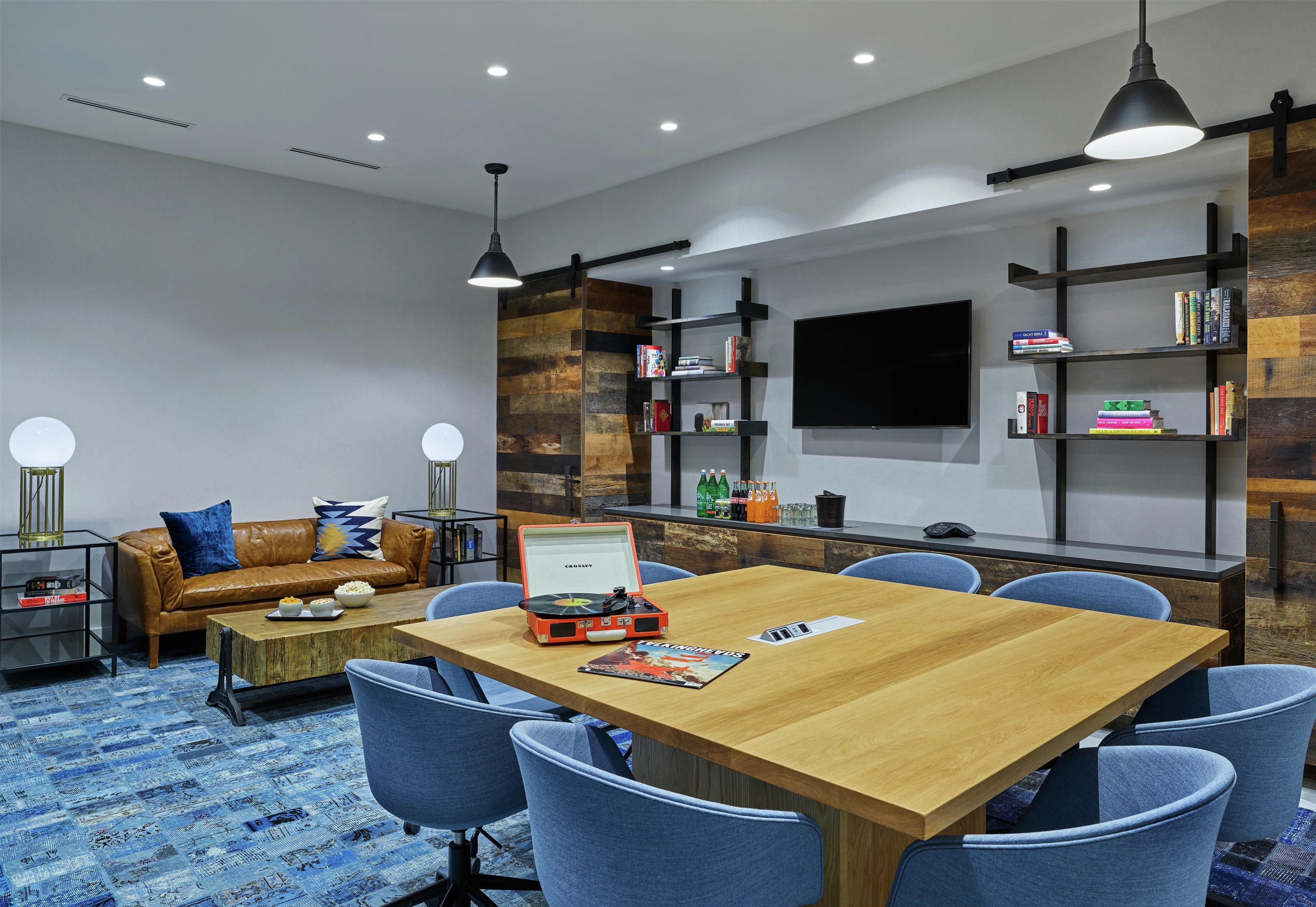 Meeting Room | Canopy by Hilton Portland Pearl District