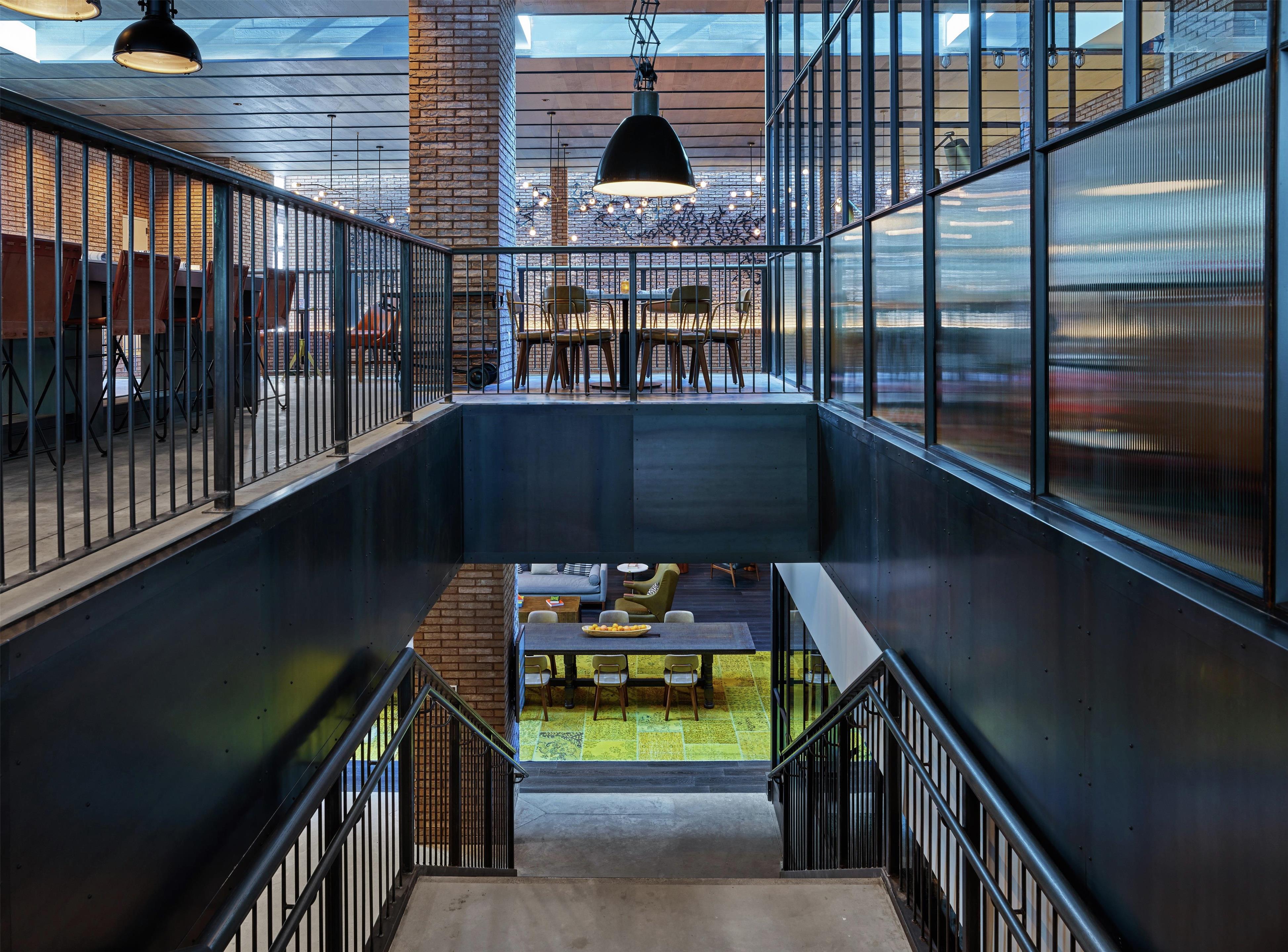 Lobby | Canopy by Hilton Portland Pearl District