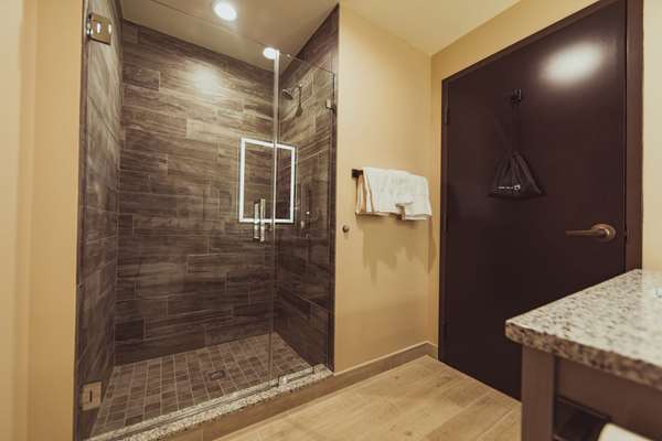  - Tailwater Lodge Altmar