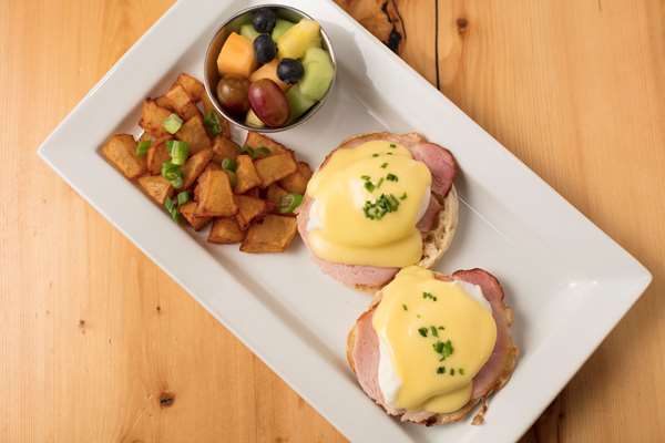 Restaurant - Tailwater Lodge Altmar