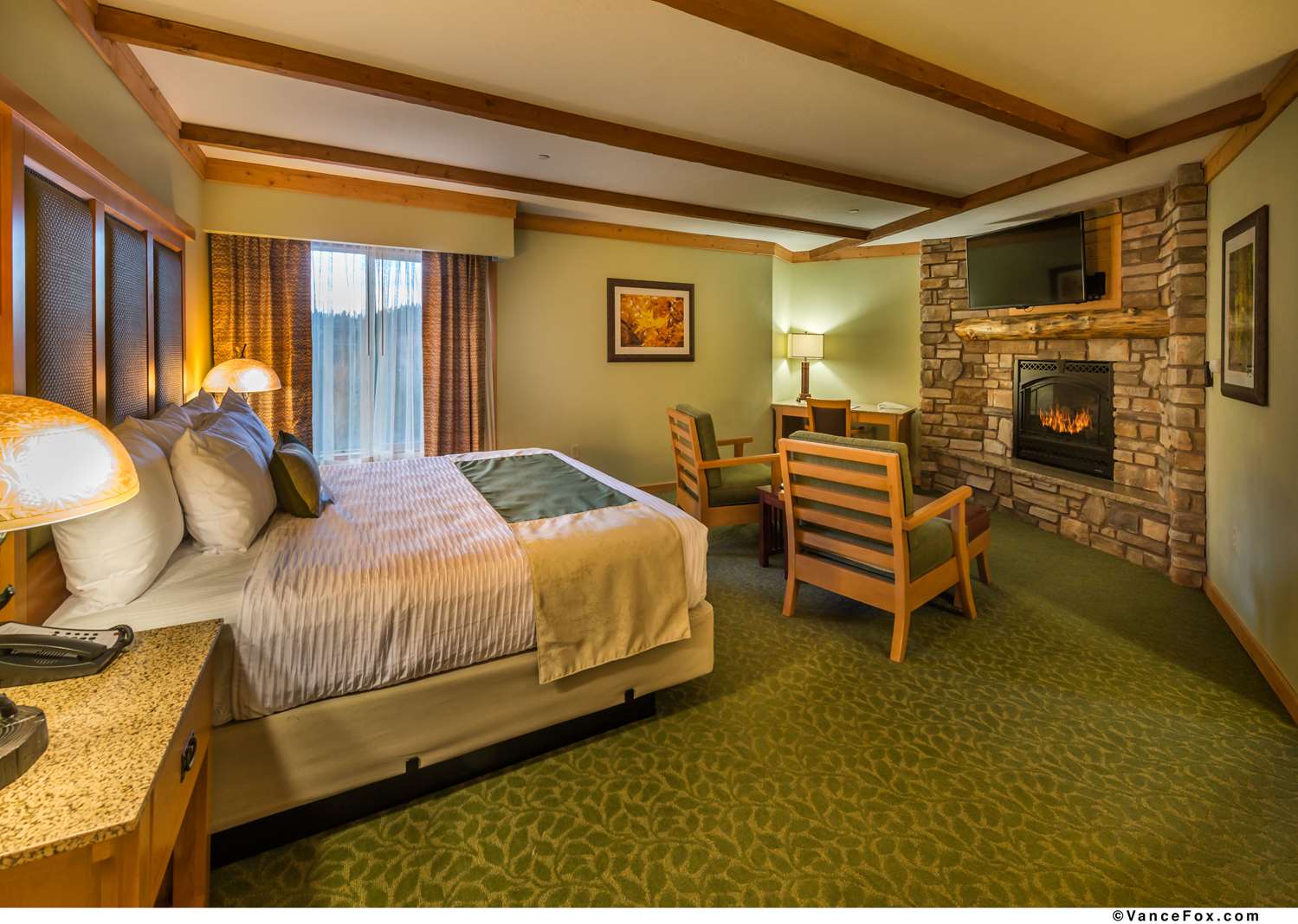 Best Western Premier Brian Head Hotel & Spa, UT See Discounts