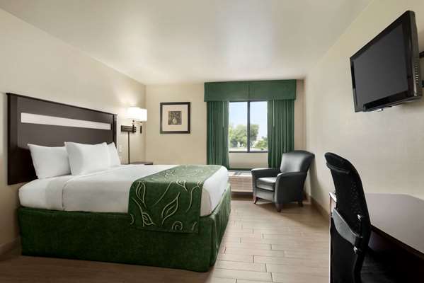  - Baymont Inn & Suites Glenwood