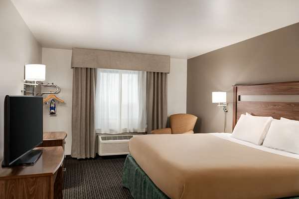  - Baymont Inn & Suites Buffalo Airport Cheektowaga - I-90, Exit 52
