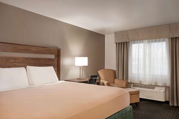  - Baymont Inn & Suites Buffalo Airport Cheektowaga - I-90, Exit 52
