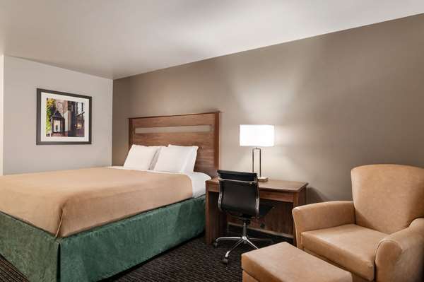  - Baymont Inn & Suites Buffalo Airport Cheektowaga - I-90, Exit 52