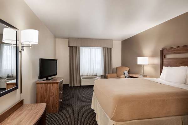  - Baymont Inn & Suites Buffalo Airport Cheektowaga - I-90, Exit 52