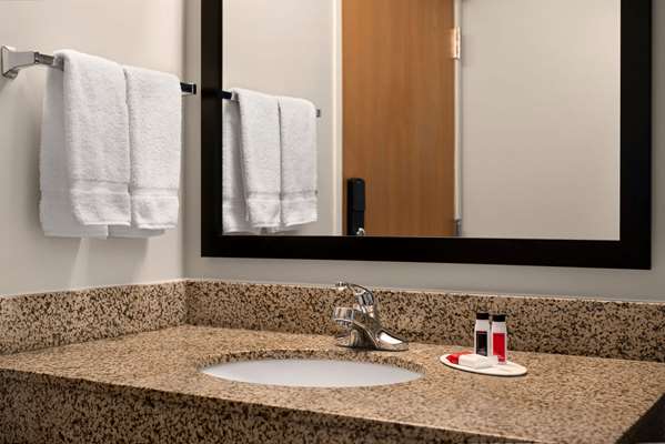  - Baymont Inn & Suites Buffalo Airport Cheektowaga - I-90, Exit 52