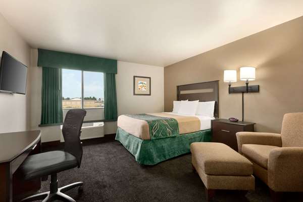  - Baymont Inn & Suites Glendive