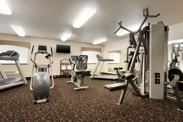 Fitness/ Exercise Room - Baymont Inn & Suites Wellington