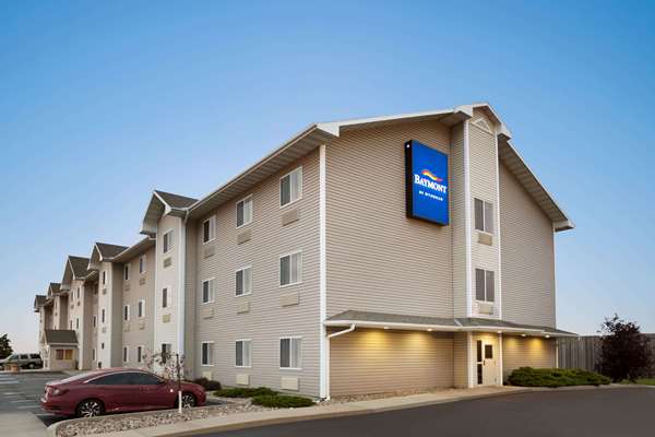 Exterior view - Baymont Inn & Suites Fremont