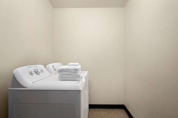 Amenities - Baymont Inn & Suites Fremont