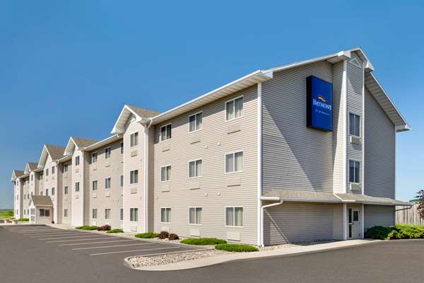 Exterior view - Baymont Inn & Suites Fremont