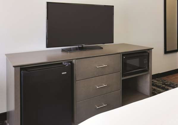  - La Quinta Inn & Suites South Tyler