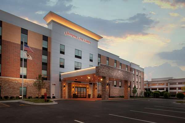 Exterior view - Hampton Inn & Suites Burr Ridge