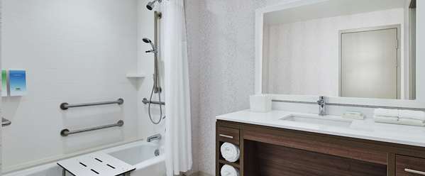  - Home2 Suites by Hilton McCormick Place Chicago - I-55, Exits 293A & 293C
