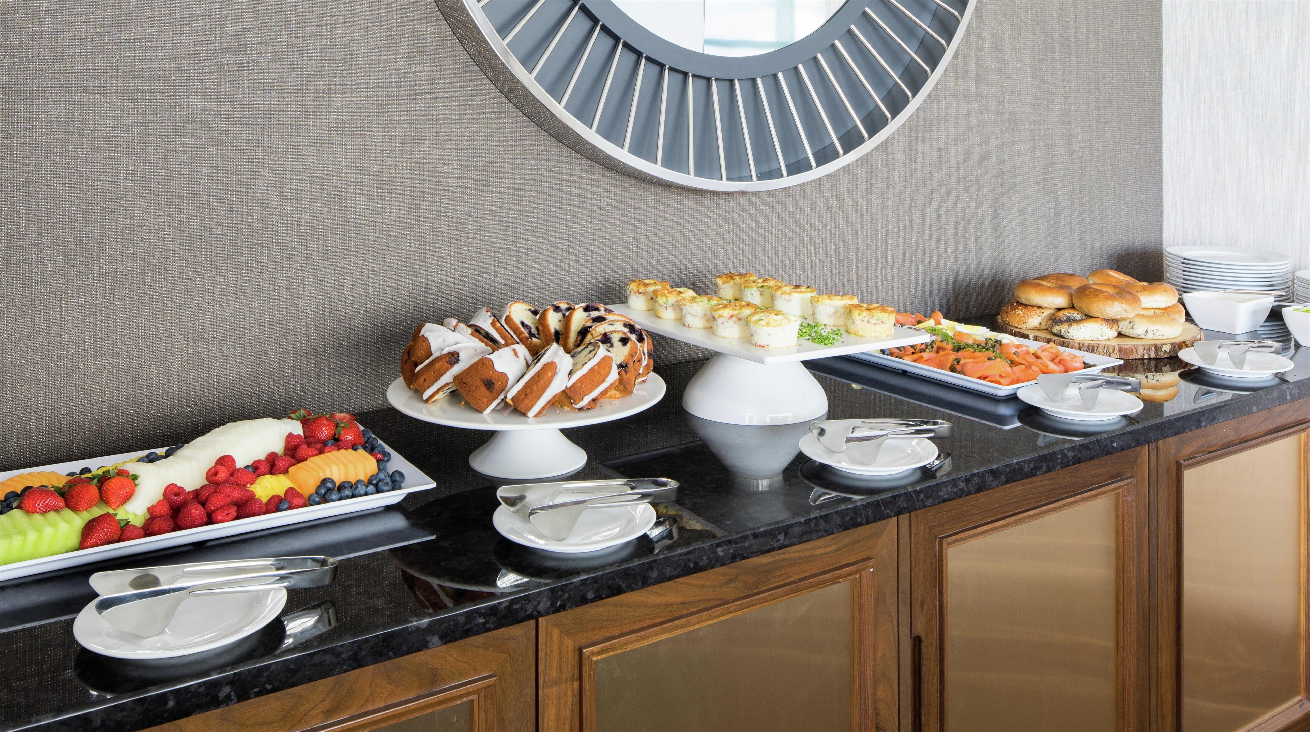 Restaurant | Home2 Suites by Hilton Chicago McCormick Place