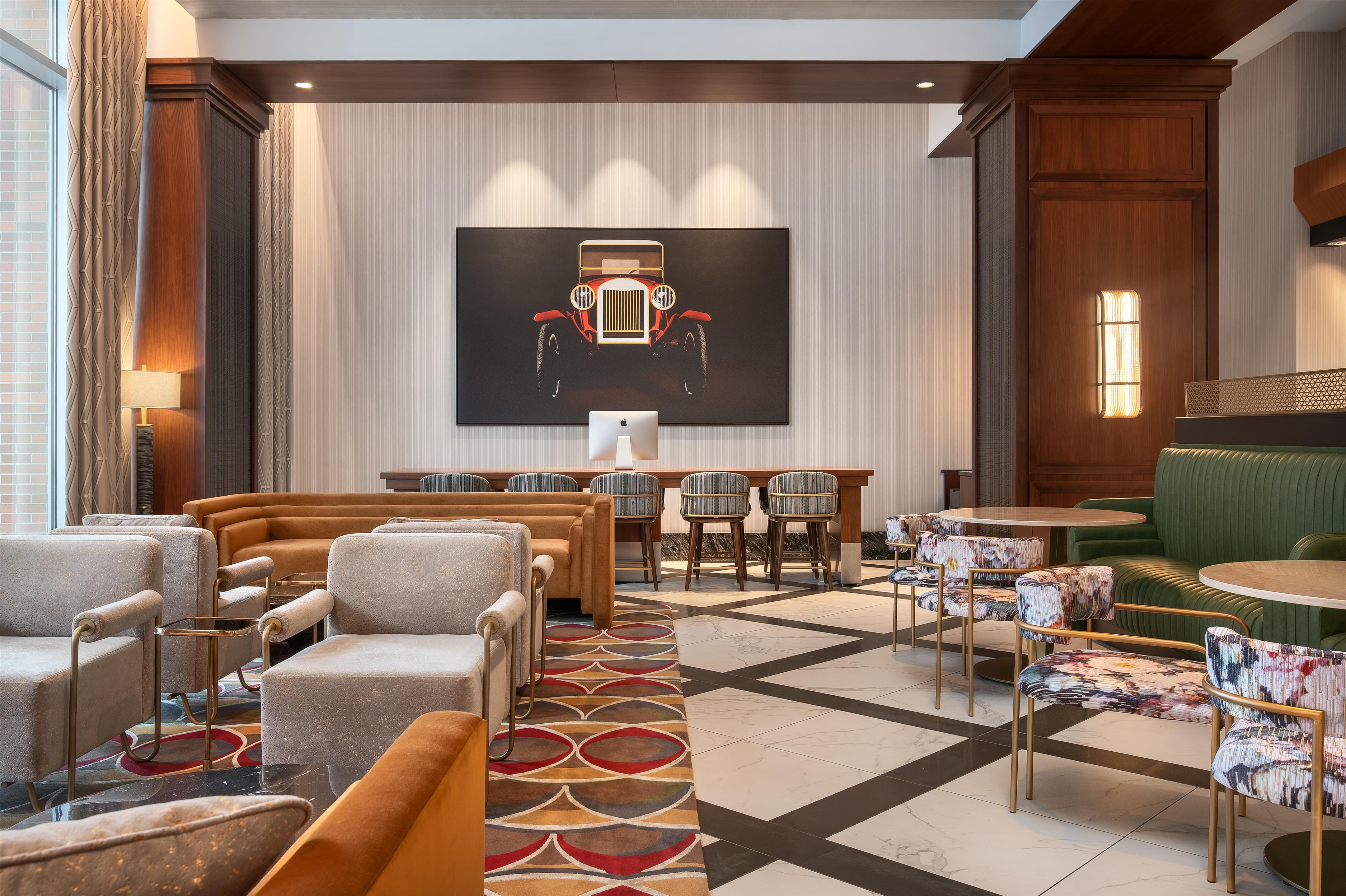 Lobby | Home2 Suites by Hilton Chicago McCormick Place