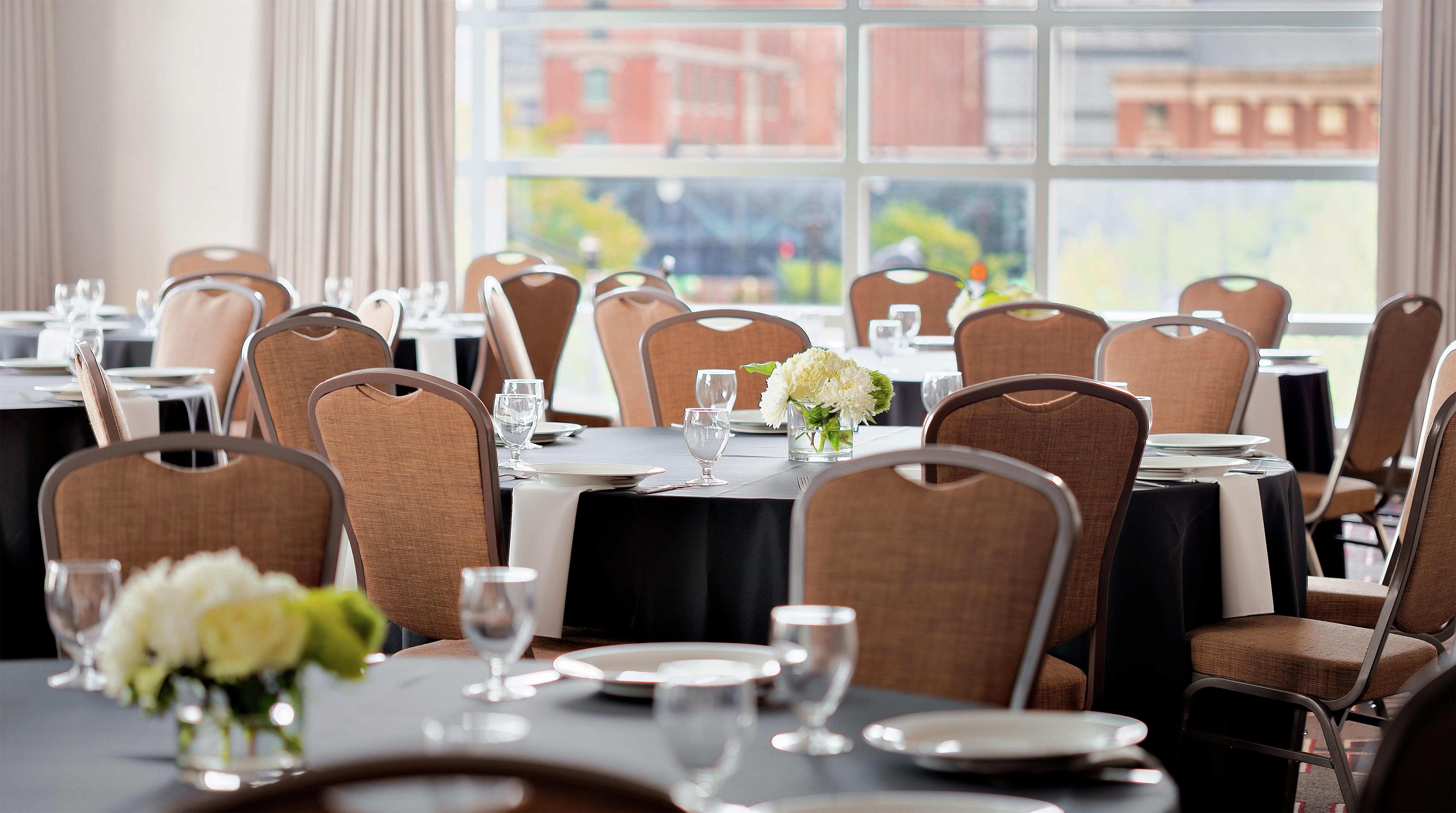Meeting Room | Hilton Garden Inn Chicago McCormick Place