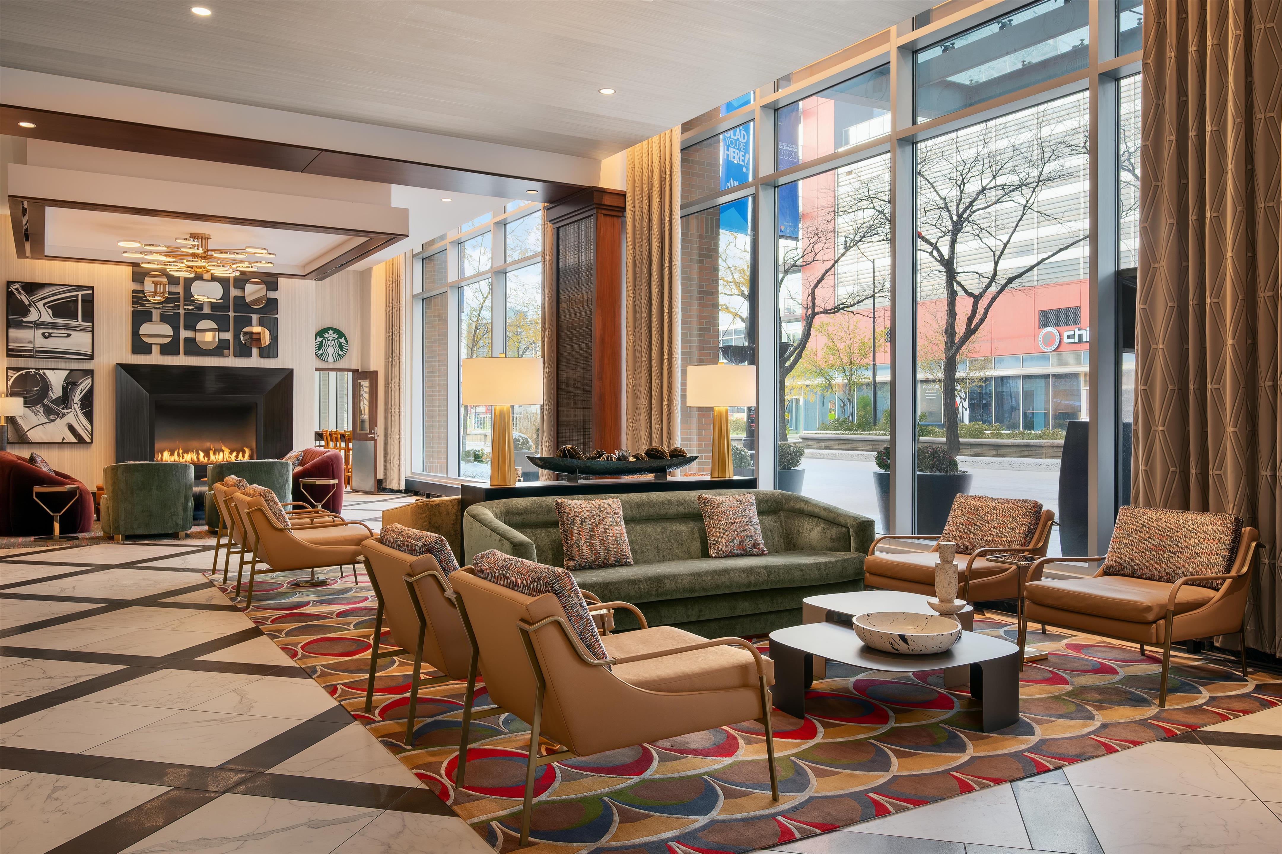 Lobby | Hilton Garden Inn Chicago McCormick Place
