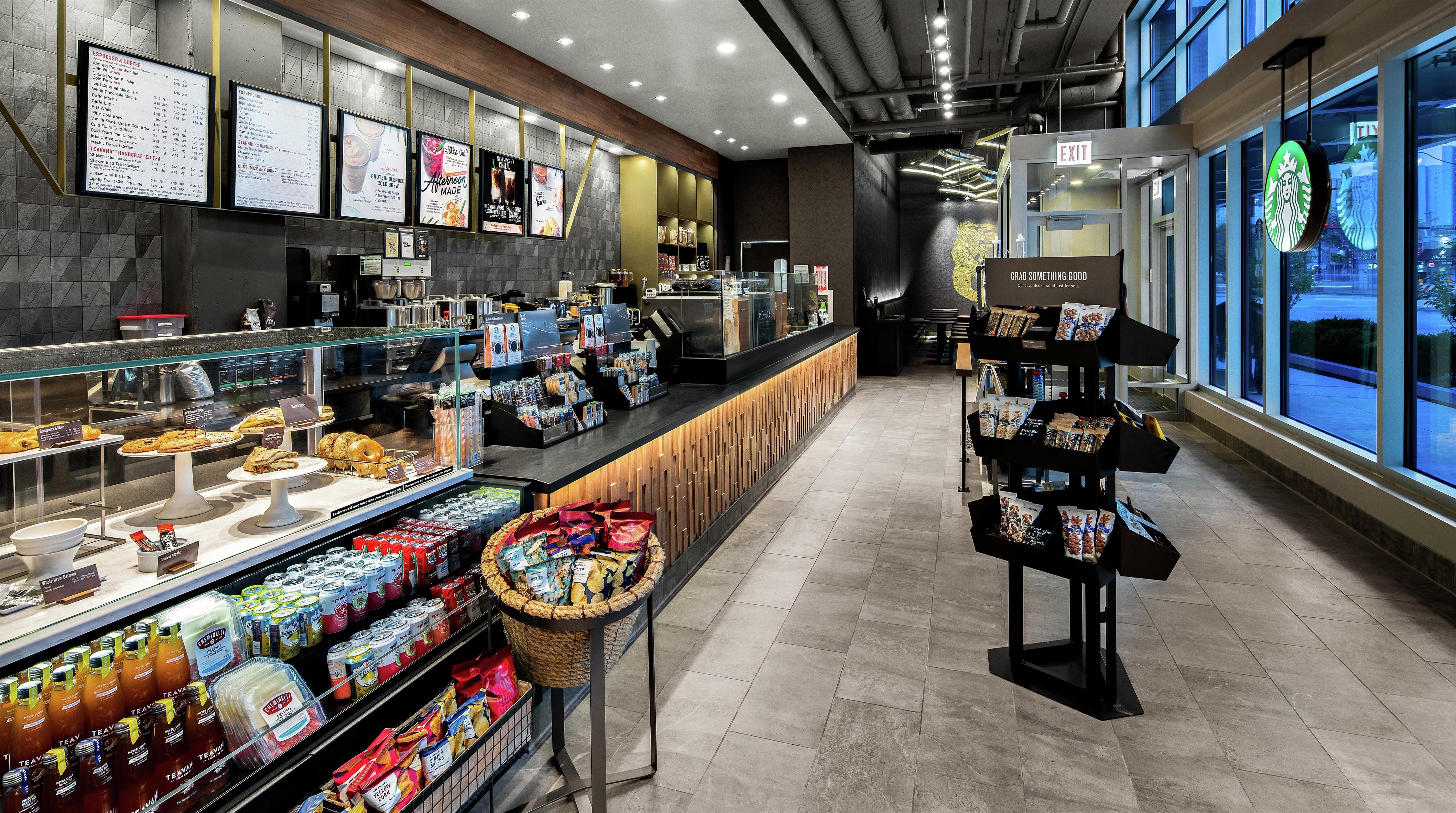 Restaurant | Hilton Garden Inn Chicago McCormick Place