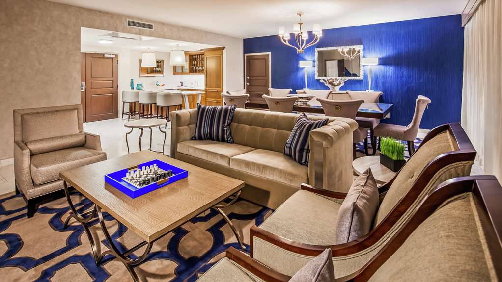The Kingsley Bloomfield Hills - a DoubleTree by Hilton Room Type - 1 KING PRESIDENTIAL SUITE